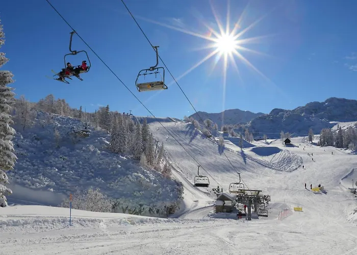 Fully Equipped Six Bedroom House 15 Kilometers From Bled - With A Terrace, Garden, Playground, And Parking بيت شباب