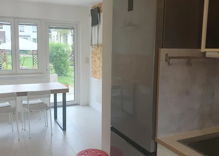 Auberge de jeunesse Fully Equipped Six Bedroom House 15 Kilometers From Bled - With A Terrace, Garden, Playground, And Parking Kropa